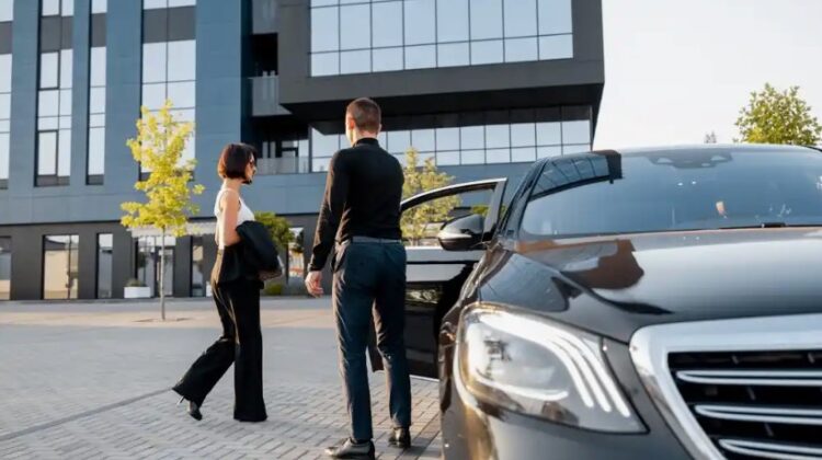 Taxi-Bristol-to-Heathrow