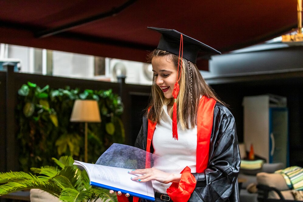 How to Get a Fully Funded Scholarship from Pakistan | Study Abroad 2025 Guide
